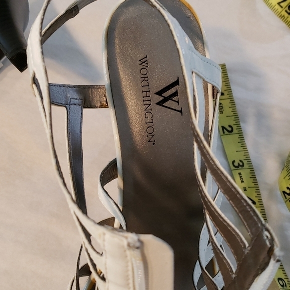 Worthington Gladiator 4" Heels sz8 White VGC - Picture 11 of 11